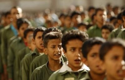 تربية صنعاء تصدر قراراً بتأخير الدوام المدرسي الى الساعة التاسعة وإلغاء طابو الصباح